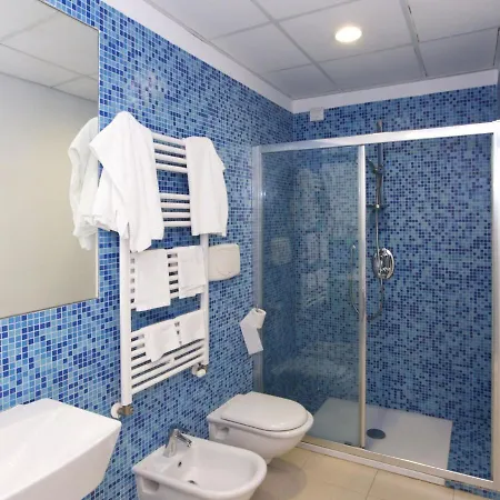 Modern Holiday In With Private Terrace Casa vacanze Vasto